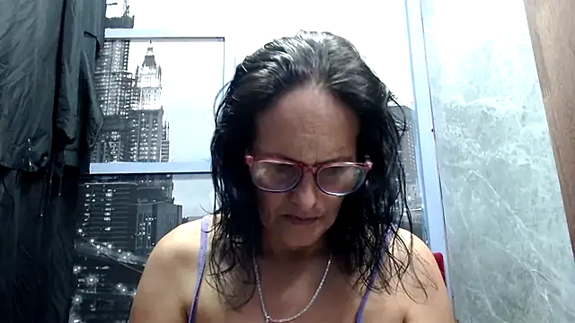 Nastylatinaxxx online show from June 3, 2026, 10:58 pm