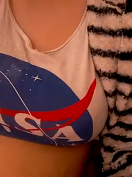 Zanoba-16 online show from March 13, 2026, 2:33 pm