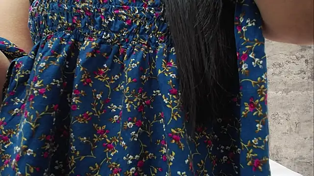 JainaRogers online show from October 23, 2025, 5:11 pm