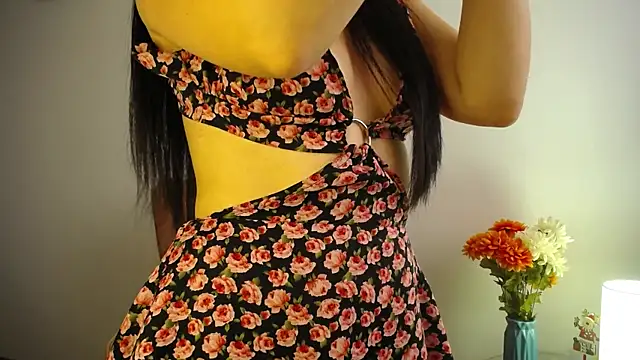 JainaRogers online show from December 20, 2025, 5:27 pm