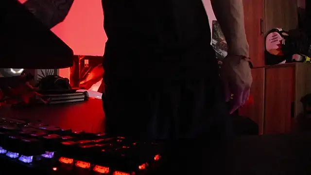 Snapshot of Sisoyalejo420 chatting on January 17, 2026, 5:33 am Sisoyalejo420 online show from January 17, 2026, 5:33 am