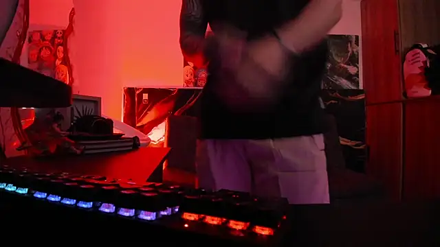 Snapshot of Sisoyalejo420 chatting on January 18, 2026, 1:09 am Sisoyalejo420 online show from January 18, 2026, 1:09 am