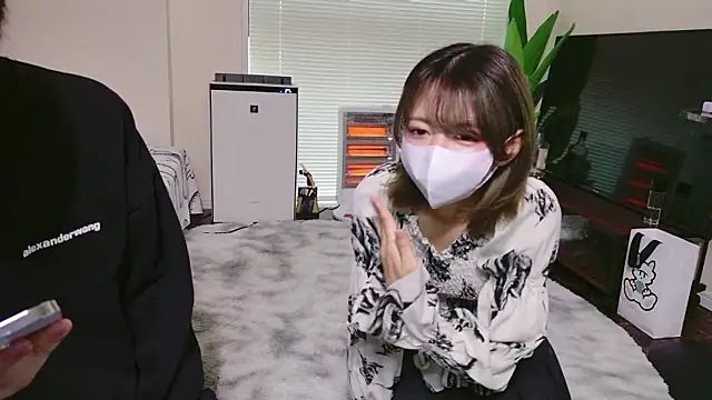 POCARI SWEAT online show from February 11, 2026, 4:34 am