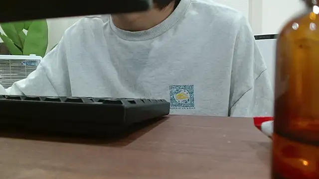 POCARI SWEAT online show from March 27, 2026, 4:21 am