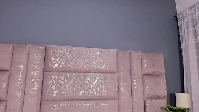 AnnieNasty online show from November 6, 2025, 11:36 am