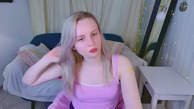 Beatrica Klein online show from March 31, 2026, 3:58 pm