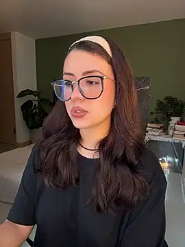 EmaSaenz online show from July 23, 2026, 10:06 pm