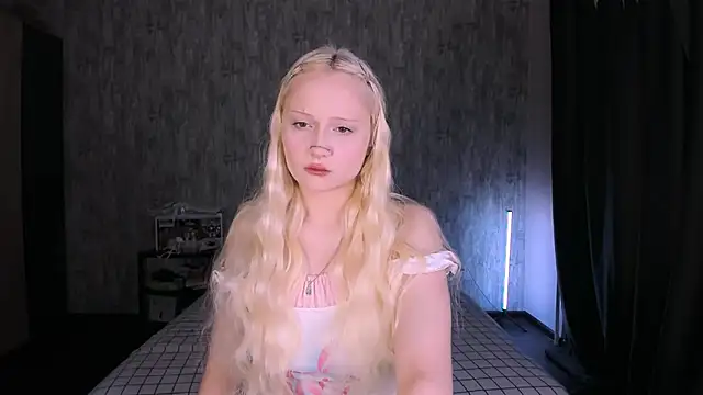 MariaMango online show from November 6, 2025, 2:37 am