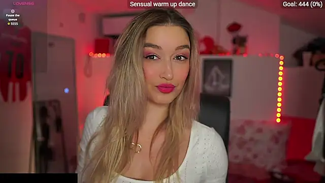 Alexis   Texas online show from November 4, 2025, 2:10 pm