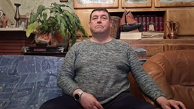 sympatrique online show from November 9, 2025, 6:12 pm