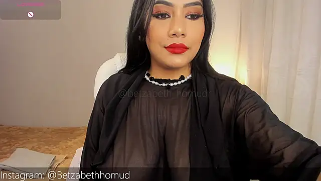 BetzabethHomud0 online show from November 21, 2025, 11:15 pm