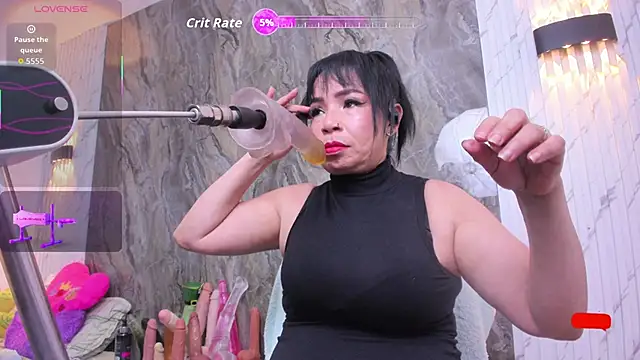 Snapshot of annie_wigg chatting on October 4, 2025, 3:08 am annie wigg online show from October 4, 2025, 3:08 am