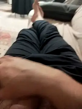 Snapshot of xozox chatting on January 3, 2025, 9:26 pm xozox online show from January 3, 2025, 9:26 pm