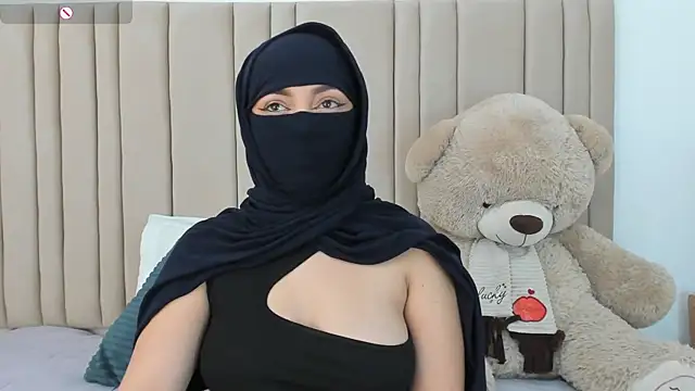 izadii online show from February 26, 2026, 6:41 pm