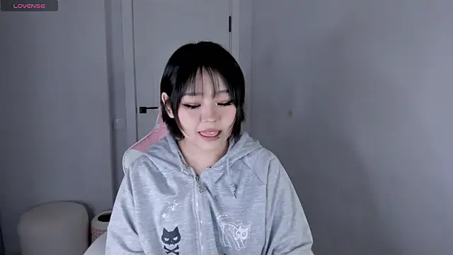 hee young11 online show from February 5, 2026, 10:16 pm