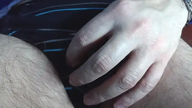 smoothandtiny online show from April 8, 2026, 7:59 pm