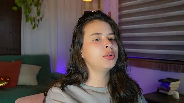 Kozzy  online show from April 16, 2026, 10:23 pm