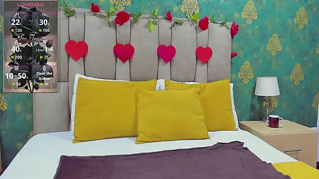 Snapshot of SuzanSmithh chatting on February 4, 2026, 11:38 am SuzanSmithh online show from February 4, 2026, 11:38 am