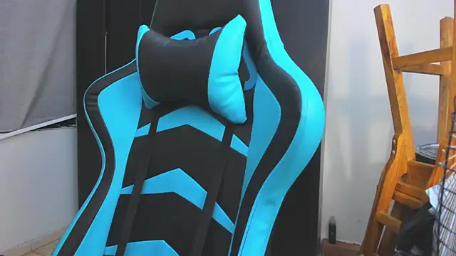 Bray Kevin online show from November 23, 2025, 3:27 am