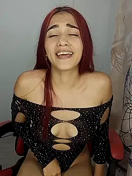 karol cortes 18 online show from February 6, 2025, 12:33 am