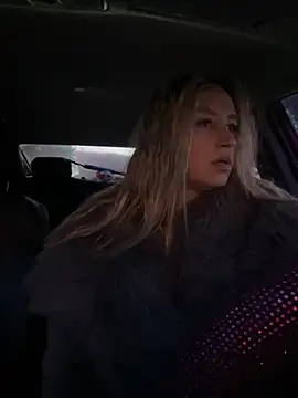 Snapshot of StasyWood chatting on February 13, 2026, 1:27 am StasyWood online show from February 13, 2026, 1:27 am