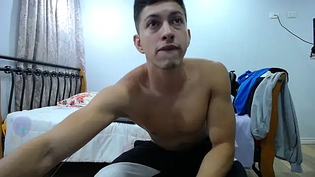 Snapshot of Iam_yourbabyprincess_XD chatting on February 3, 2025, 6:13 am Iam yourbabyprincess XD online show from February 3, 2025, 6:13 am