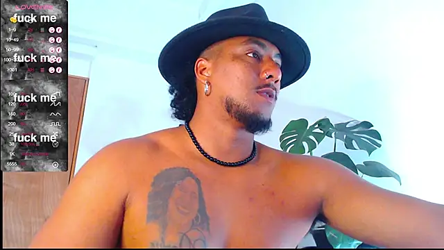 Snapshot of yosoy_enzo2020 chatting on February 23, 2025, 5:39 pm yosoy enzo2020 online show from February 23, 2025, 5:39 pm