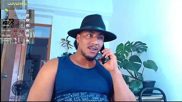 Snapshot of yosoy_enzo2020 chatting on January 21, 2025, 9:36 pm yosoy enzo2020 online show from January 21, 2025, 9:36 pm