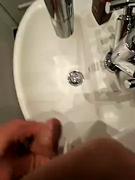 Snapshot of thesmiledoc chatting on January 1, 2025, 8:26 pm thesmiledoc online show from January 1, 2025, 8:26 pm