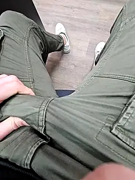 Snapshot of thesmiledoc chatting on March 13, 2025, 4:56 pm thesmiledoc online show from March 13, 2025, 4:56 pm