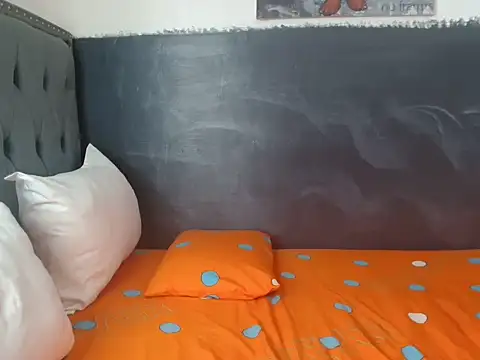 Snapshot of FaeMDom2 chatting on March 3, 2026, 8:54 am FaeMDom2 online show from March 3, 2026, 8:54 am