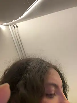 Nathcurly  online show from July 5, 2026, 4:19 am