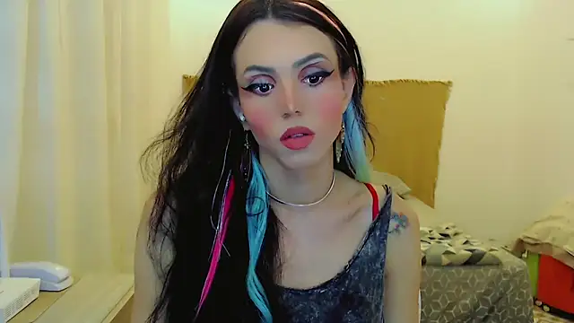 Snapshot of Sophie_Fantasys chatting on December 15, 2025, 12:49 am Sophie Fantasys online show from December 15, 2025, 12:49 am