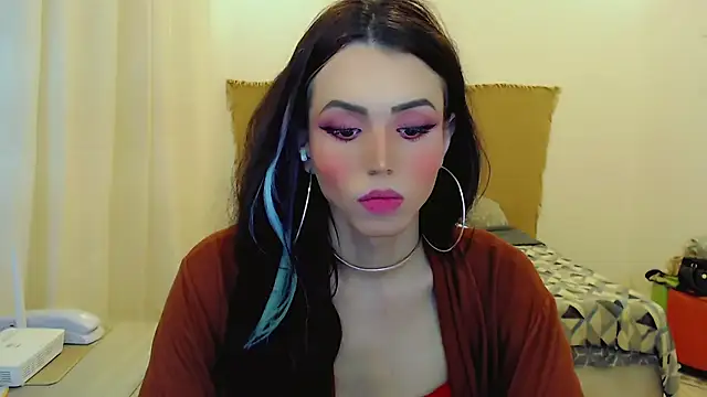 Snapshot of Sophie_Fantasys chatting on December 13, 2025, 10:49 pm Sophie Fantasys online show from December 13, 2025, 10:49 pm