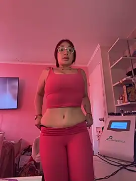 Snapshot of Anniespears chatting on March 16, 2026, 7:27 pm Anniespears online show from March 16, 2026, 7:27 pm