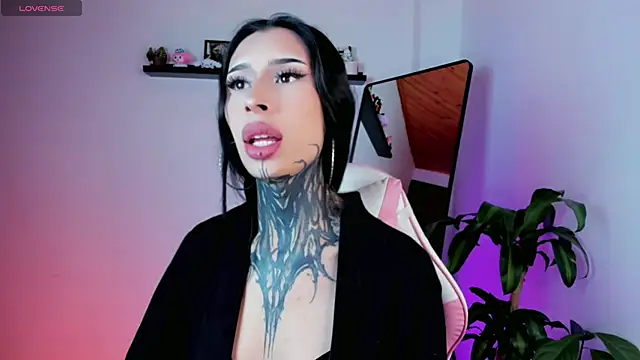 kali ka  online show from April 18, 2026, 9:04 pm