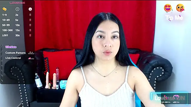 Snapshot of Lila_Pinky chatting on February 27, 2025, 2:21 pm Lila Pinky online show from February 27, 2025, 2:21 pm