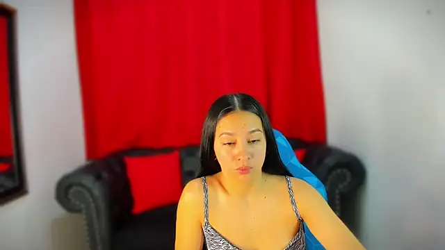 Snapshot of Lila_Pinky chatting on September 20, 2025, 3:28 pm Lila Pinky online show from September 20, 2025, 3:28 pm