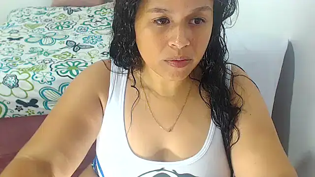 Hazel donna online show from April 30, 2026, 4:08 am