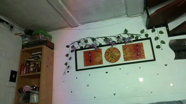 dreamgirl sweet online show from February 22, 2026, 5:43 am