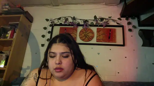 Snapshot of dreamgirl_sweet chatting on July 3, 2026, 3:35 am dreamgirl sweet online show from July 3, 2026, 3:35 am