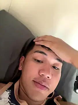 xgregor07 online show from September 13, 2025, 12:21 am