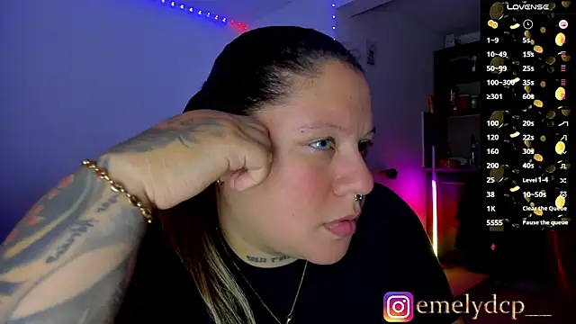 mariana maze online show from March 17, 2026, 12:52 pm