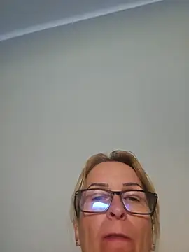 Snapshot of Steffi45 chatting on July 2, 2026, 6:41 am Steffi45 online show from July 2, 2026, 6:41 am