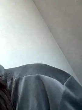 ellie ssexy online show from October 7, 2025, 4:24 am