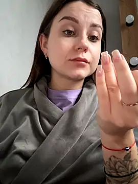 ellie ssexy online show from October 23, 2025, 4:22 am