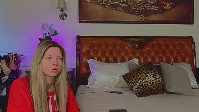 Real Tini online show from March 1, 2026, 7:19 am