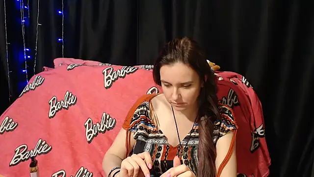 Milana69 online show from November 21, 2025, 6:07 pm