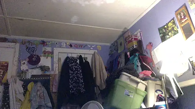 beelzebubblesxo online show from October 13, 2025, 8:05 am