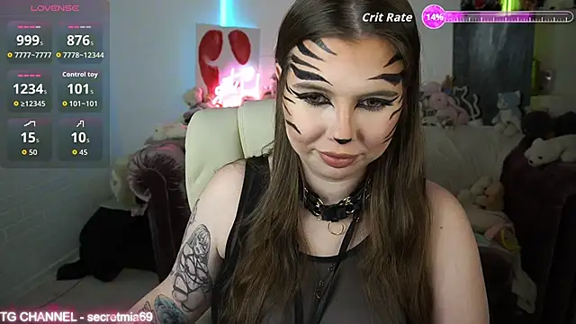 SecretDesireMe online show from October 27, 2025, 9:38 pm